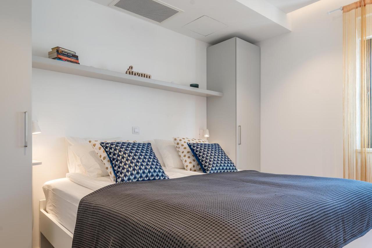Luxury Apartments Azalea シベニク エクステリア 写真